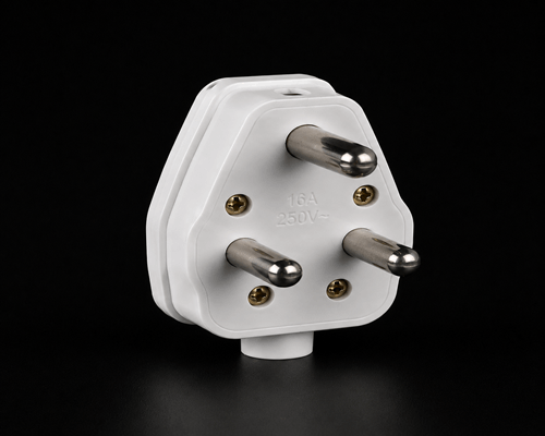 3 pin 16A Socket